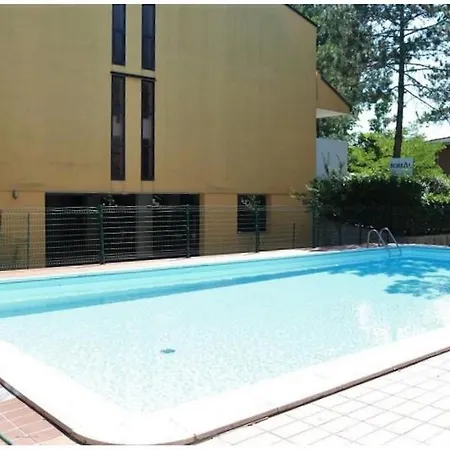 Vila Complex With Pool By Beahost Bibione